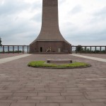 Blick auf das Ehrenmal